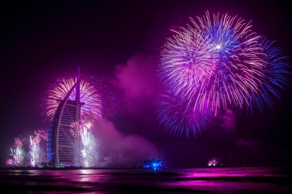 40 Spectacular New Year’s Eve Fireworks Spots in Dubai